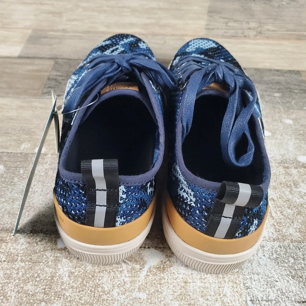 Toms Trvl Lite Low Mens Shoes Sz 8 Navy Flecktarn Camo Round Toe Casual Sneakers